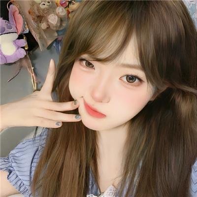 5个吓鬼的少年